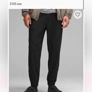 2 pairs barley worn men’s shorter 28 inch inseam xl ABC Lulu Lemon joggers black